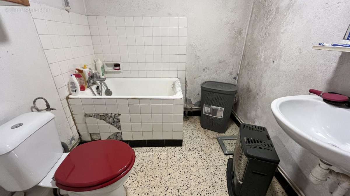 Maison à BARD-LE-REGULIER