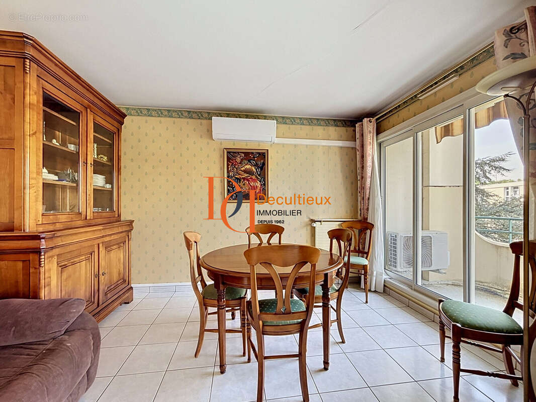 Appartement à LYON-9E