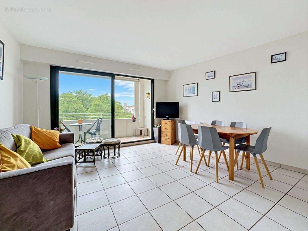 Appartement à LA ROCHELLE