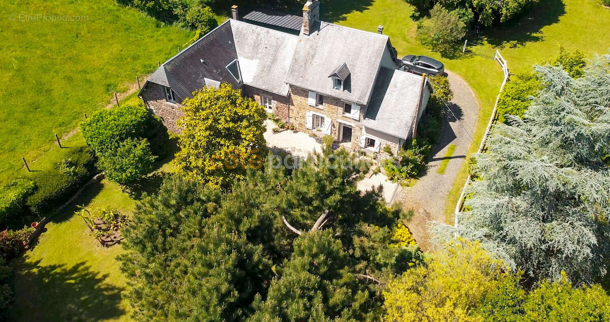 Maison à LA HAYE-PESNEL