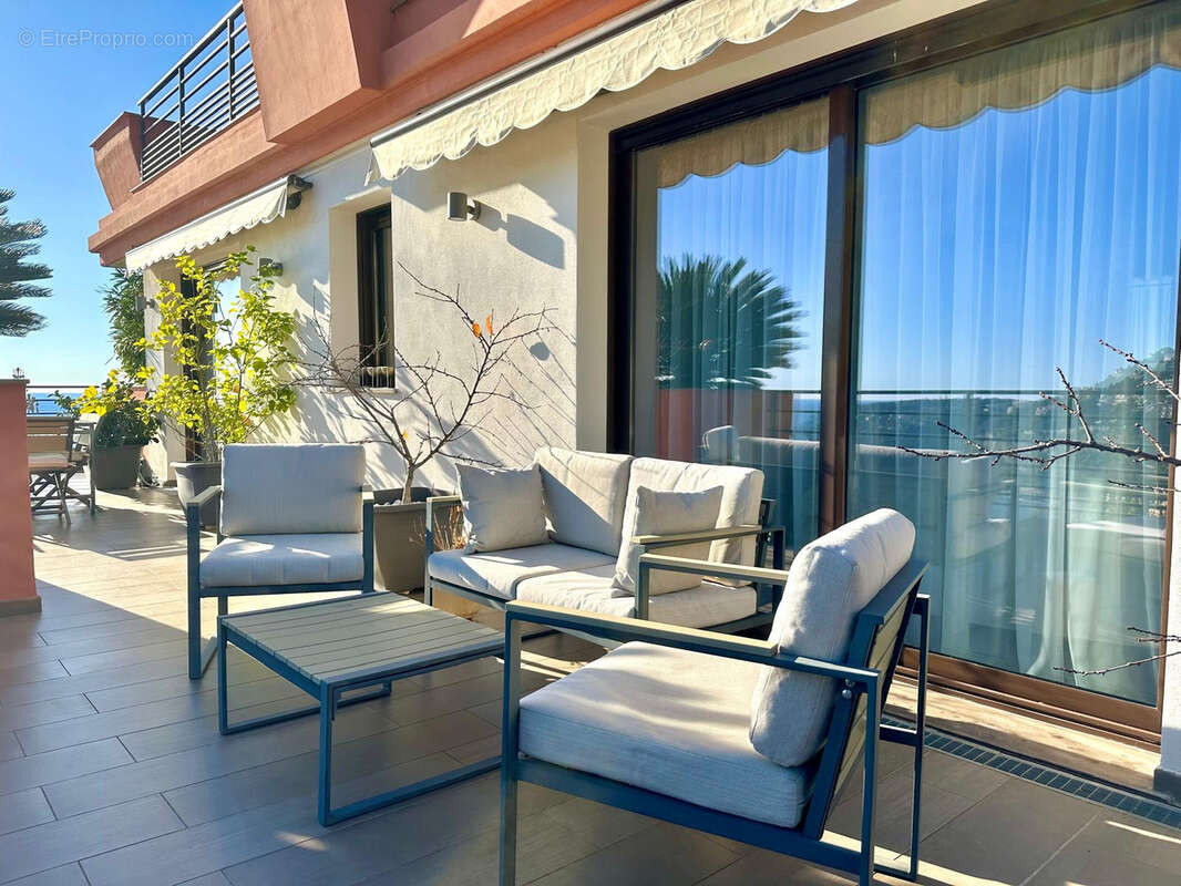 Appartement à ROQUEBRUNE-CAP-MARTIN
