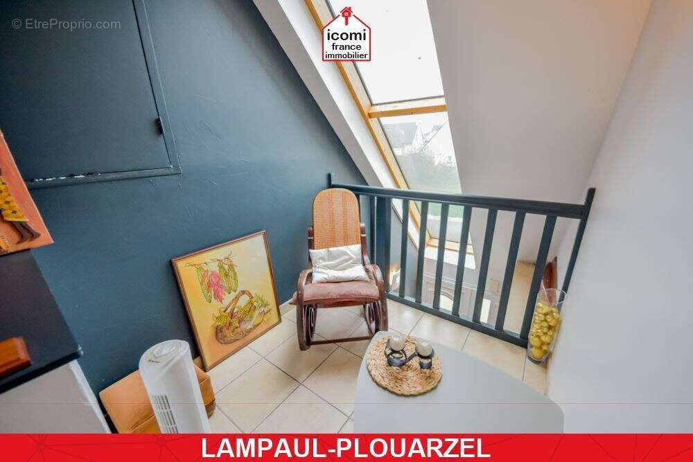 Maison à LAMPAUL-PLOUARZEL