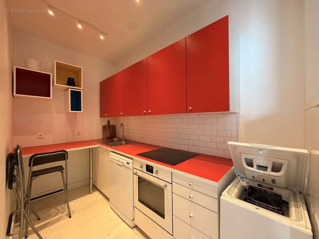Appartement à NEUILLY-SUR-SEINE