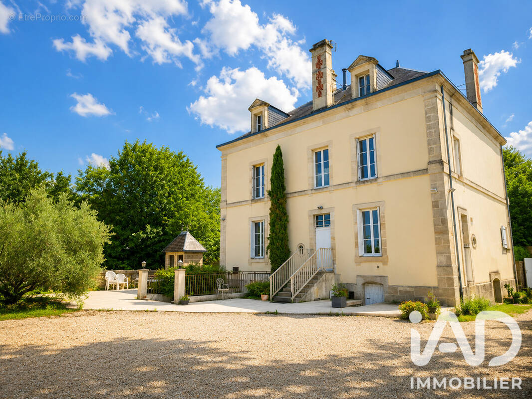 Photo 1 - Maison à ECHIRE