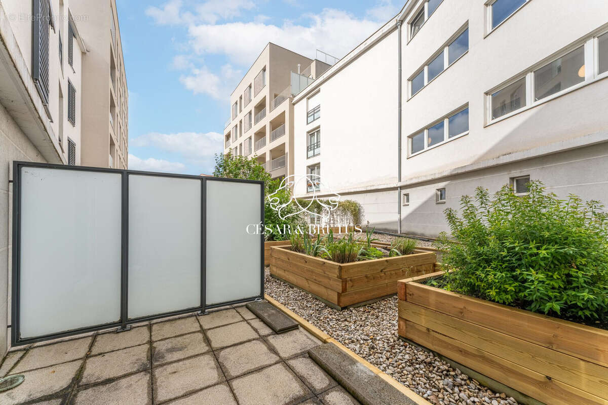Appartement à CALUIRE-ET-CUIRE