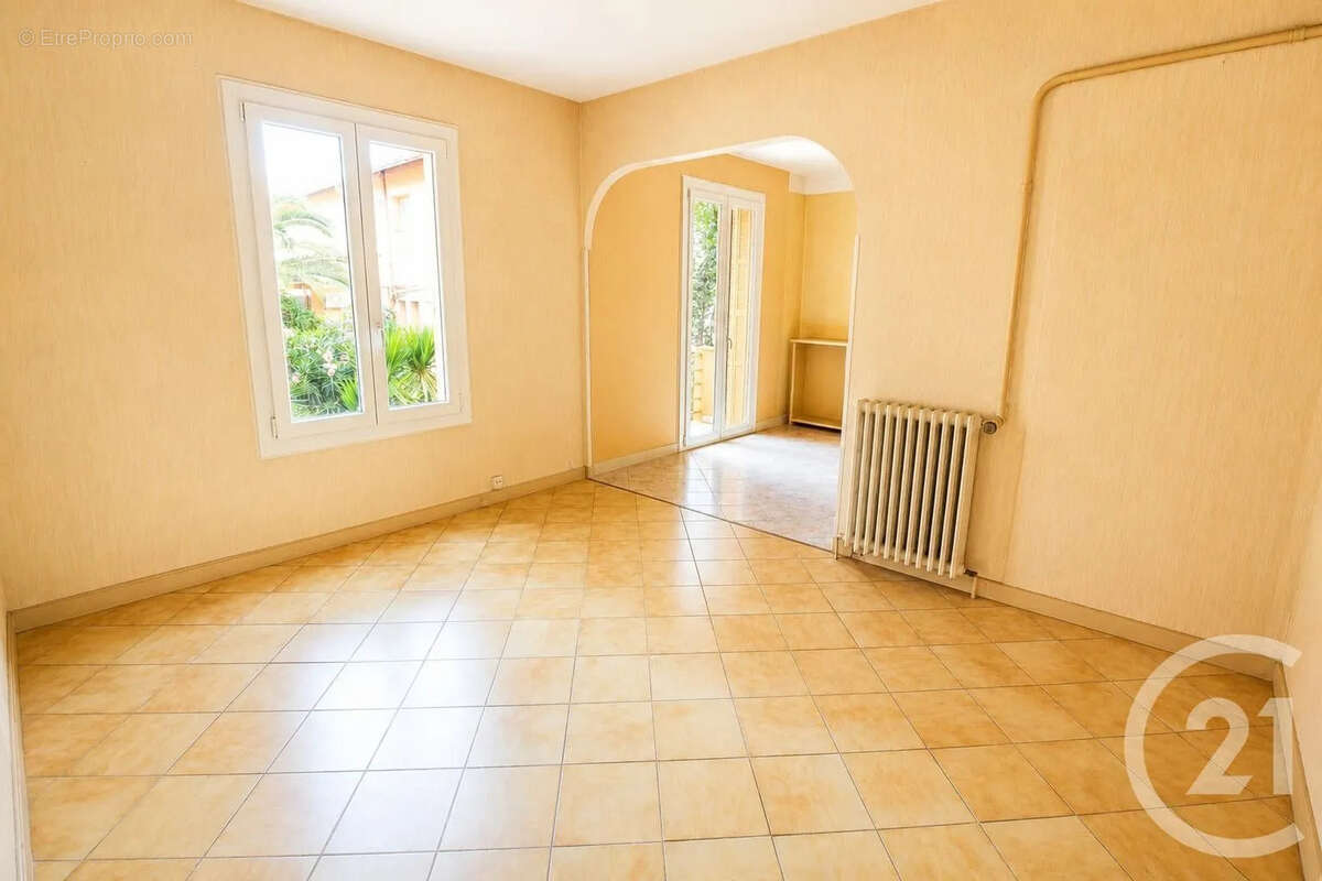 Appartement à MENTON