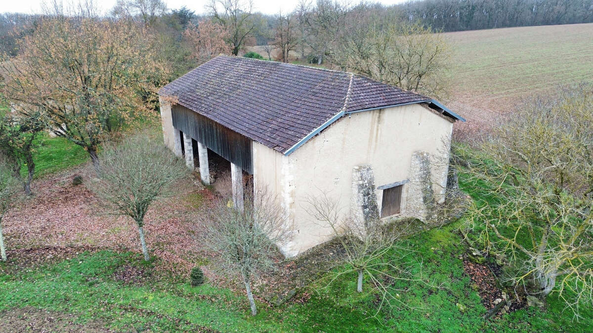Maison à MAUVEZIN