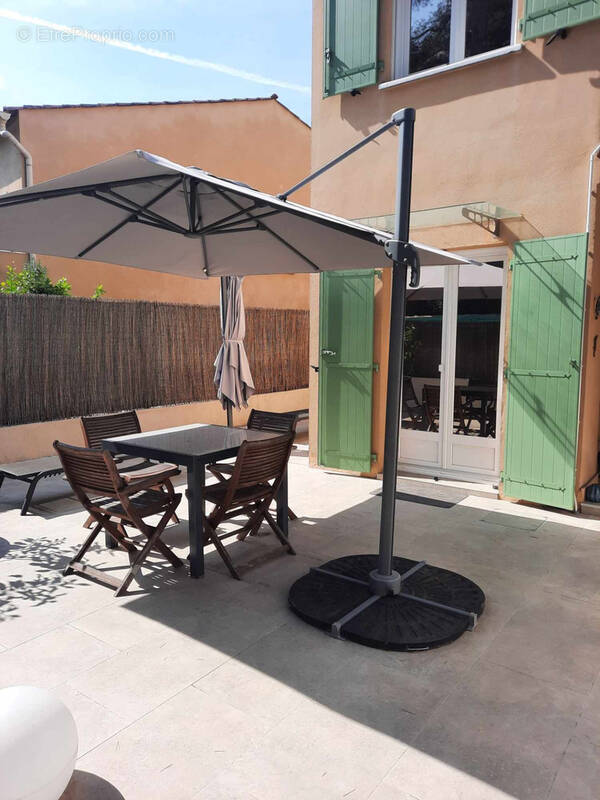 Maison à VILLENEUVE-LOUBET