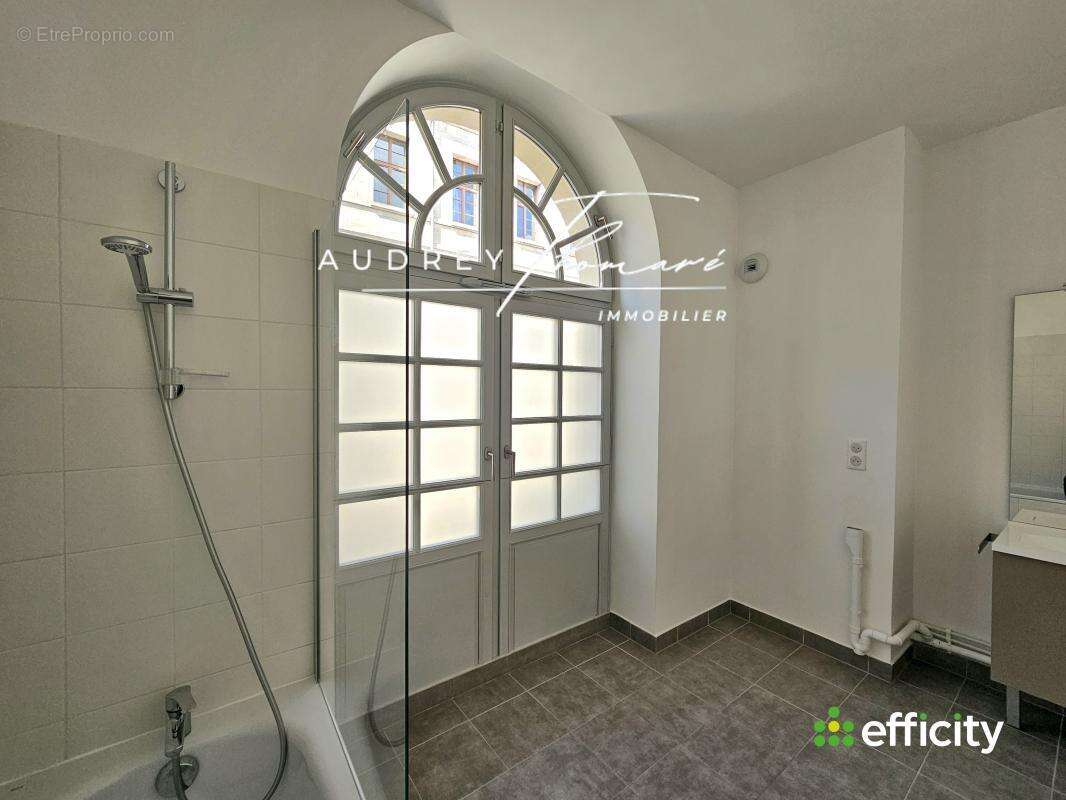 Appartement à COMPIEGNE