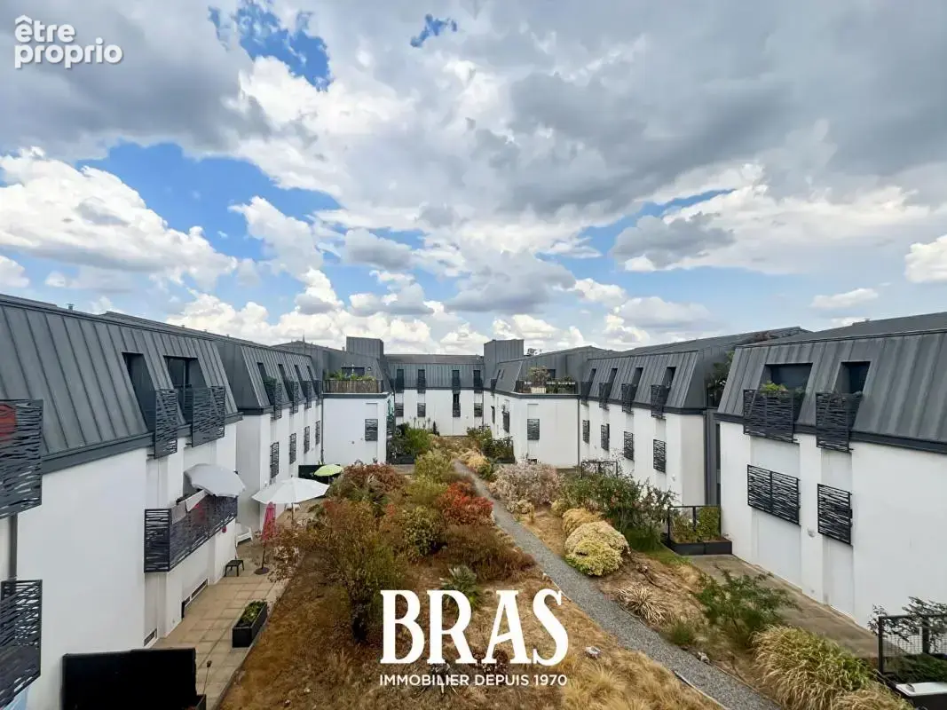 Centre-ville  - t2 au dernier etage avec balcon et parking - photo 6