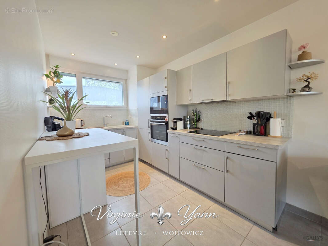 Appartement à MARLY