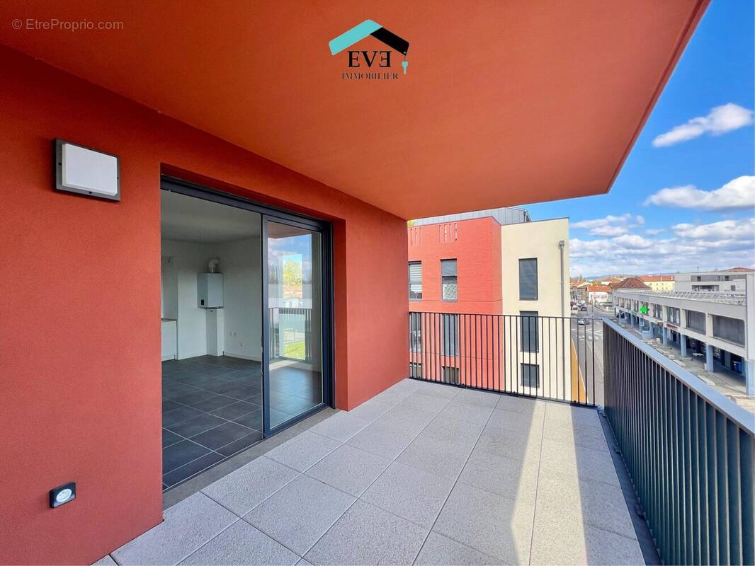 Appartement à PONT-DE-CHERUY