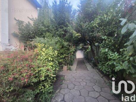 Photo 1 - Maison à BONDY