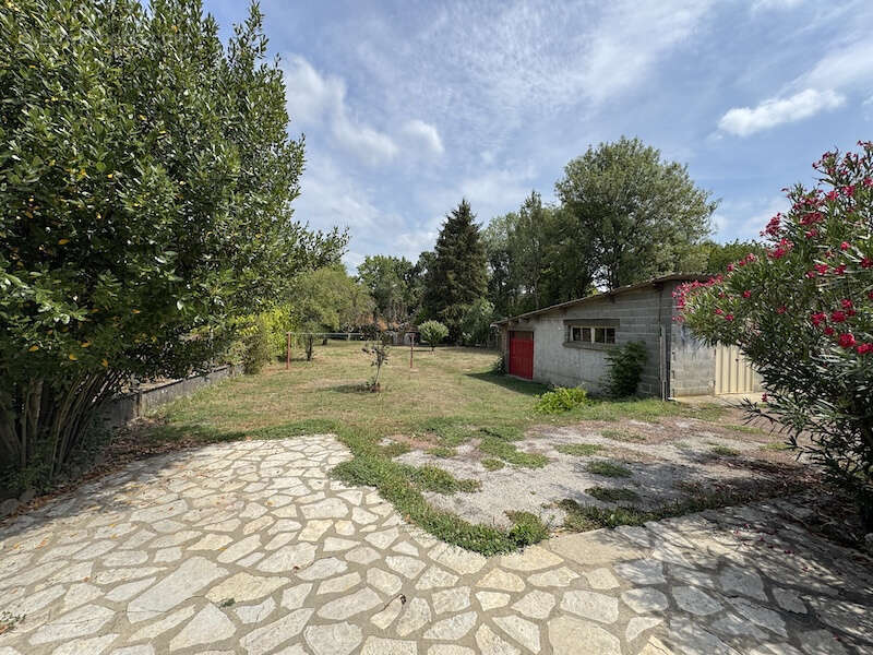 Maison individuelle avec jardin 1800m2 - photo 3