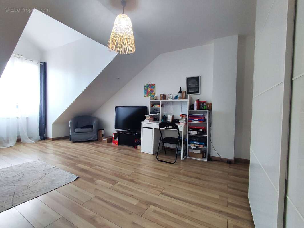 Maison à ASNIERES-SUR-OISE