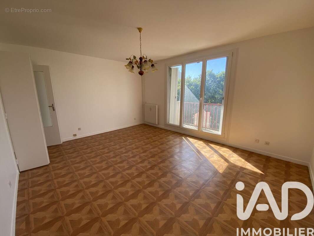 Photo 6 - Appartement à COMPIEGNE