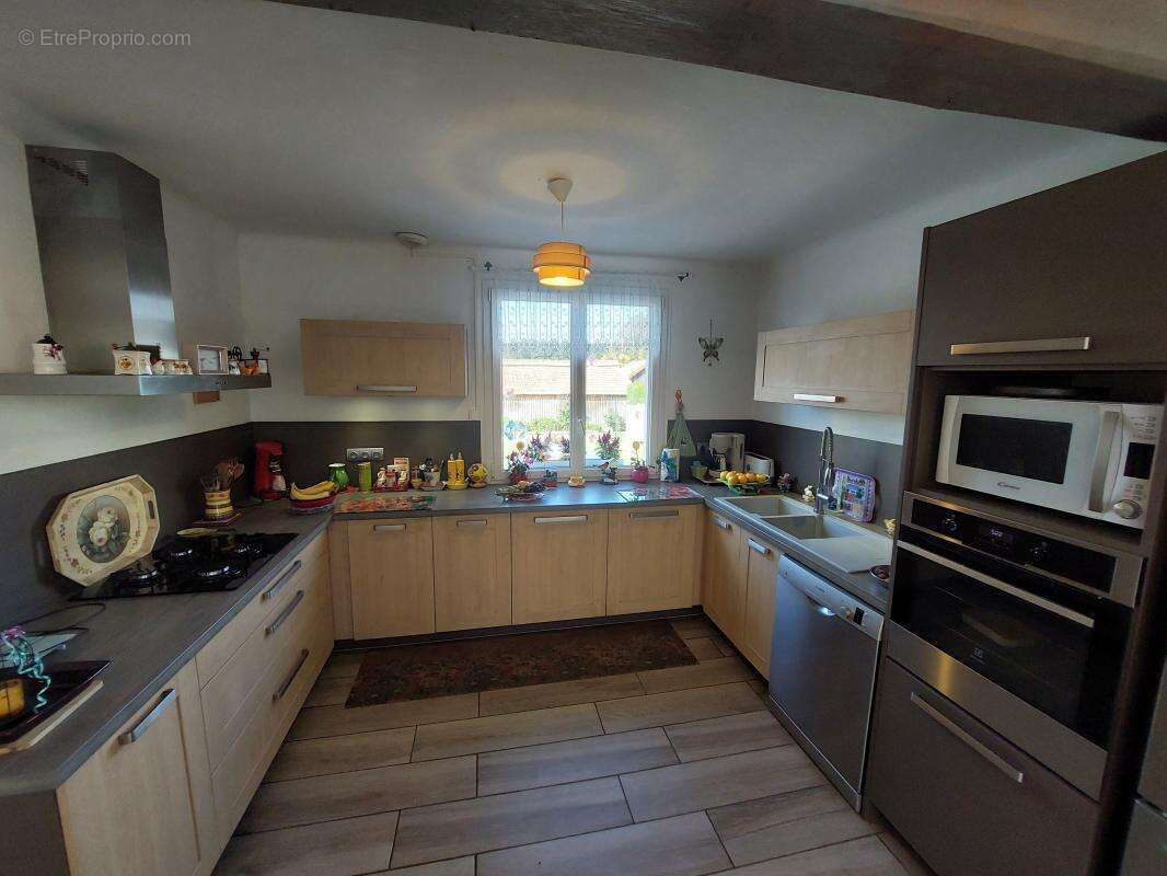 Maison à TILLEUL-DAME-AGNES