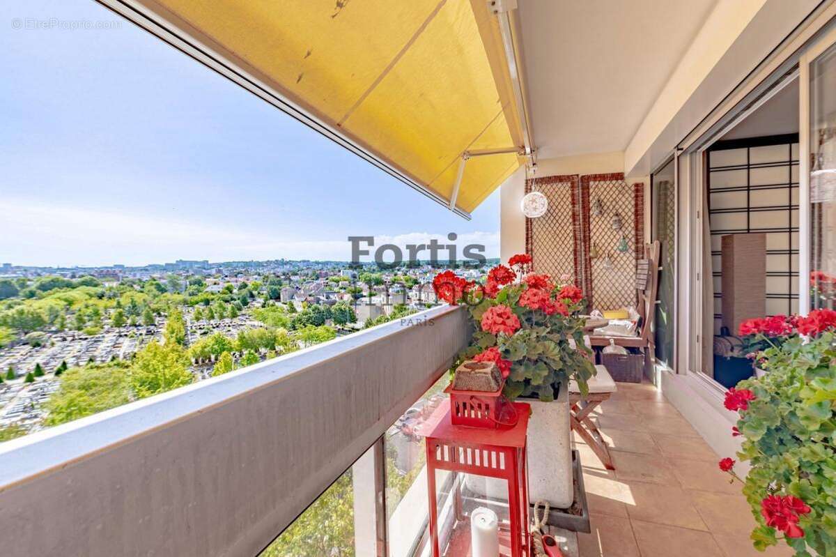 Appartement à ISSY-LES-MOULINEAUX