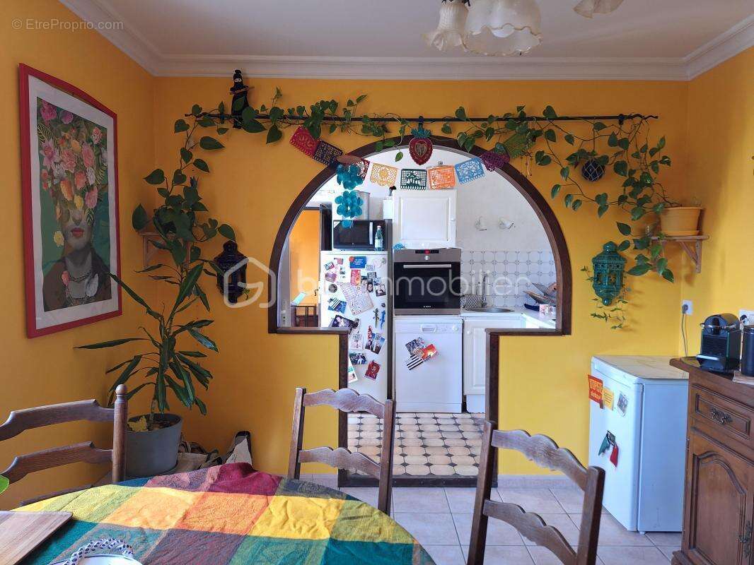 Maison à SAINT-BERTHEVIN-LA-TANNIERE