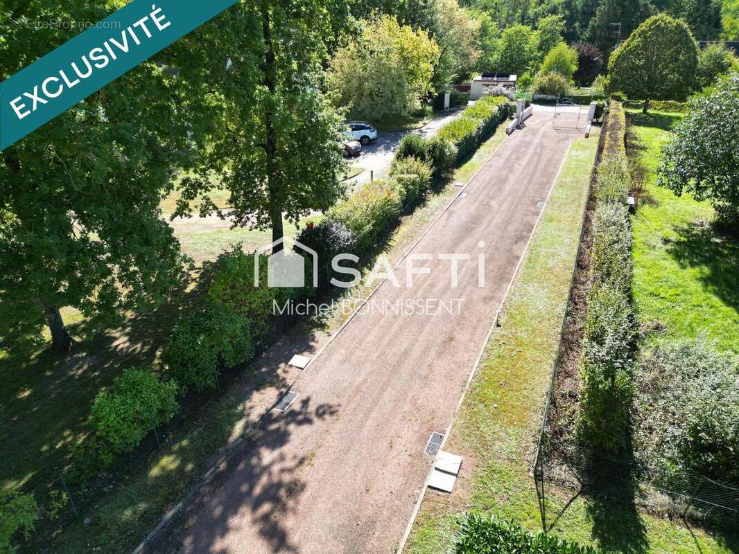 Maison 175 m² à Drevant  - photo 8