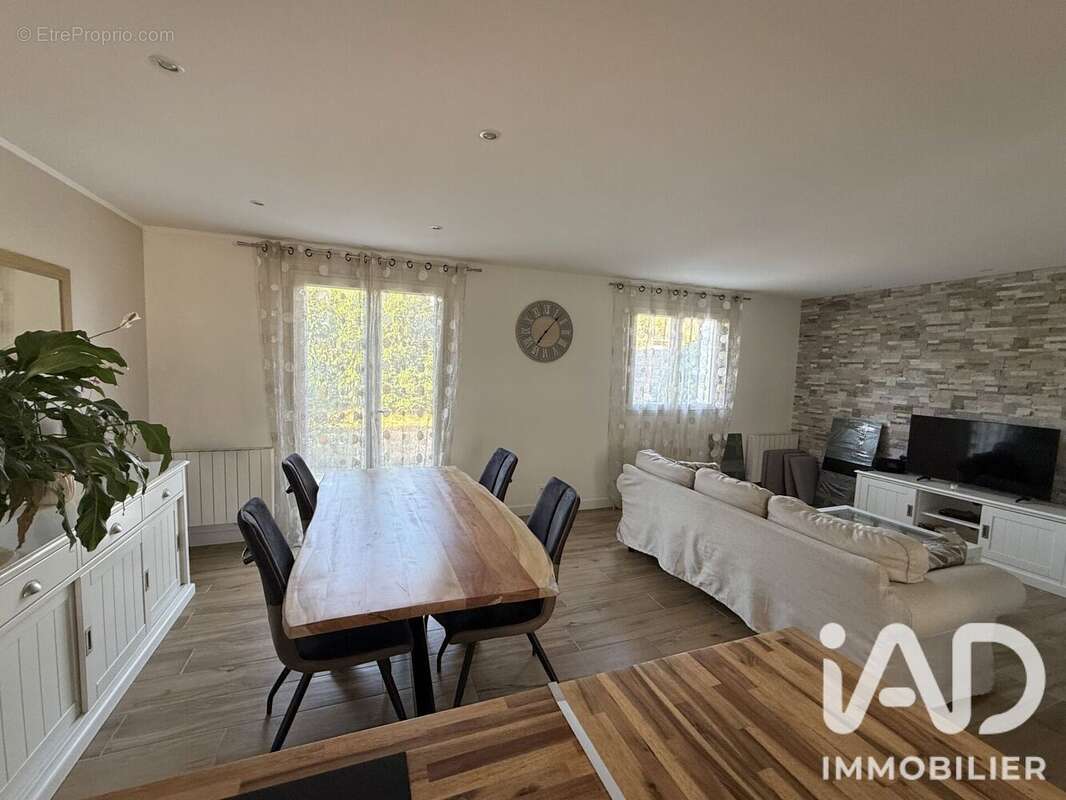 Maison 92 m² à Soisy-Sur-Seine  - photo 5