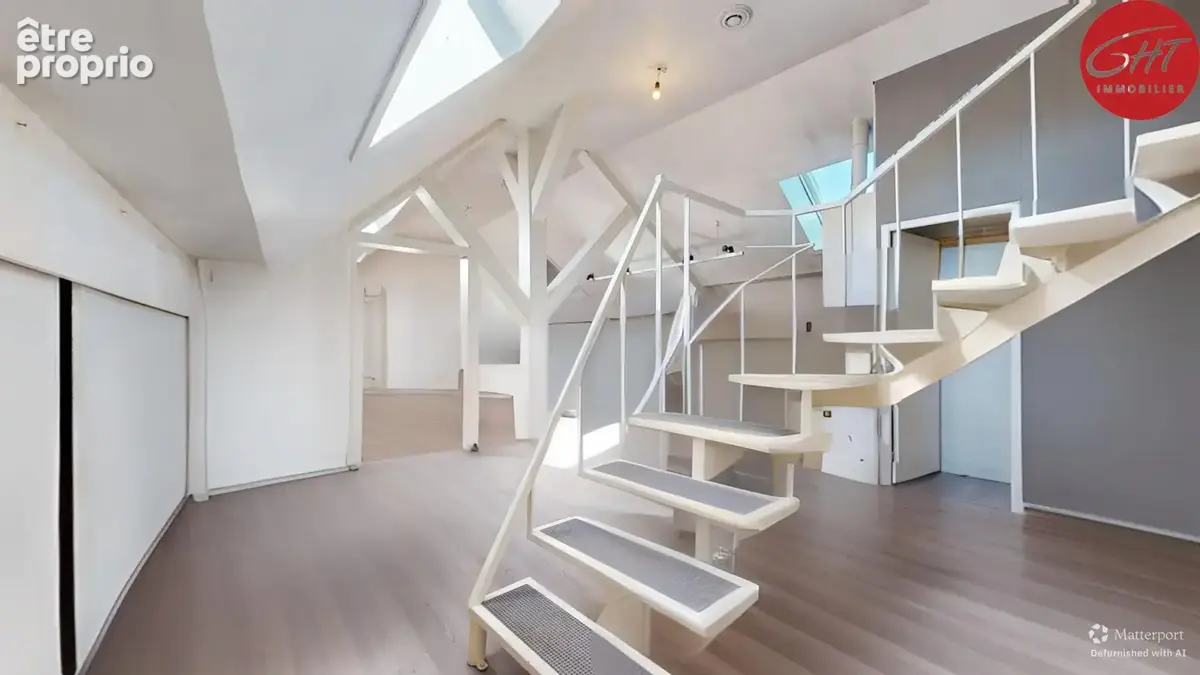 Appartement 12 pièces 320 m² à vendre à Besancon (25000) - photo 2