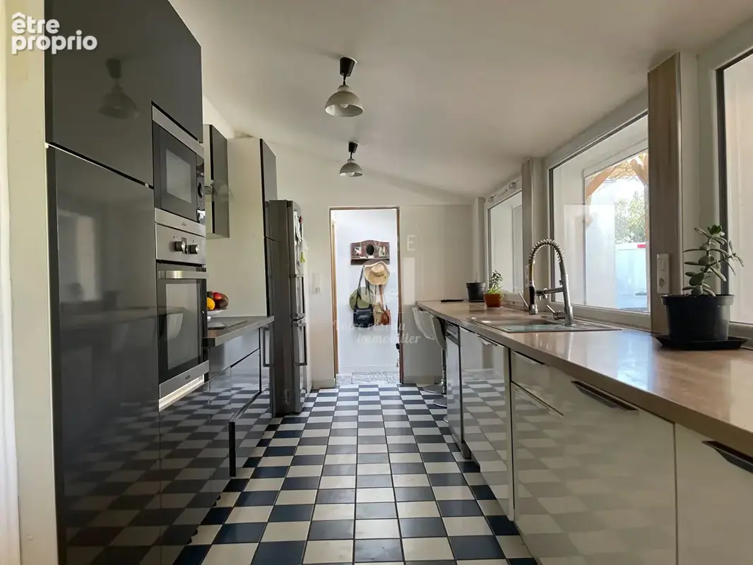 Maison 4 pièces 130m² avec jardin LA CHEVROLIERE - photo 8