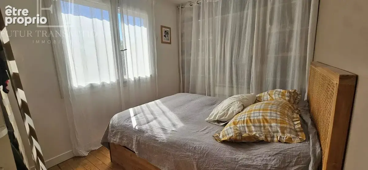 Colombes Centre-ville – appartement 5 pièces de 72 m² – double séjour – 3 chambres – cave. - photo 8