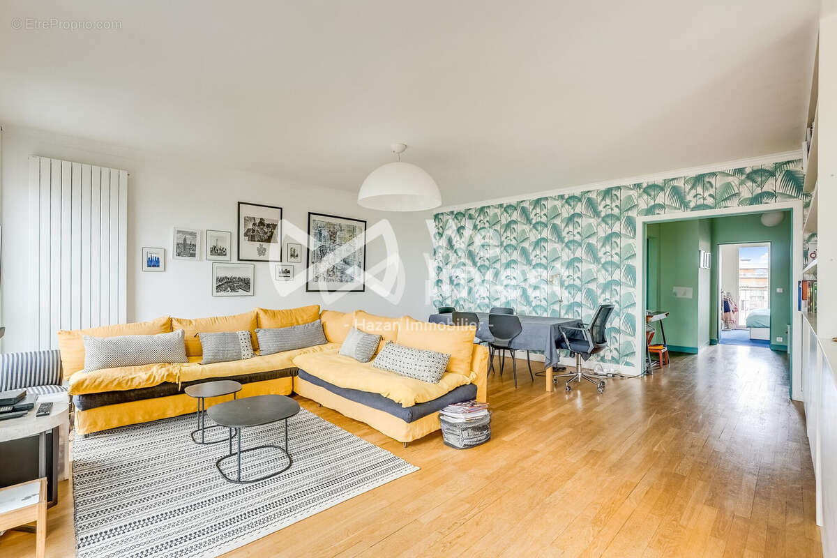 Appartement 98 m² à Paris-15e  - photo 2