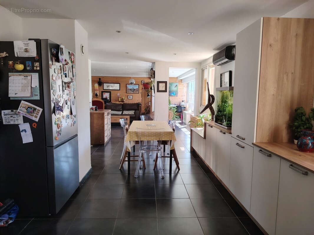 Appartement à HYERES