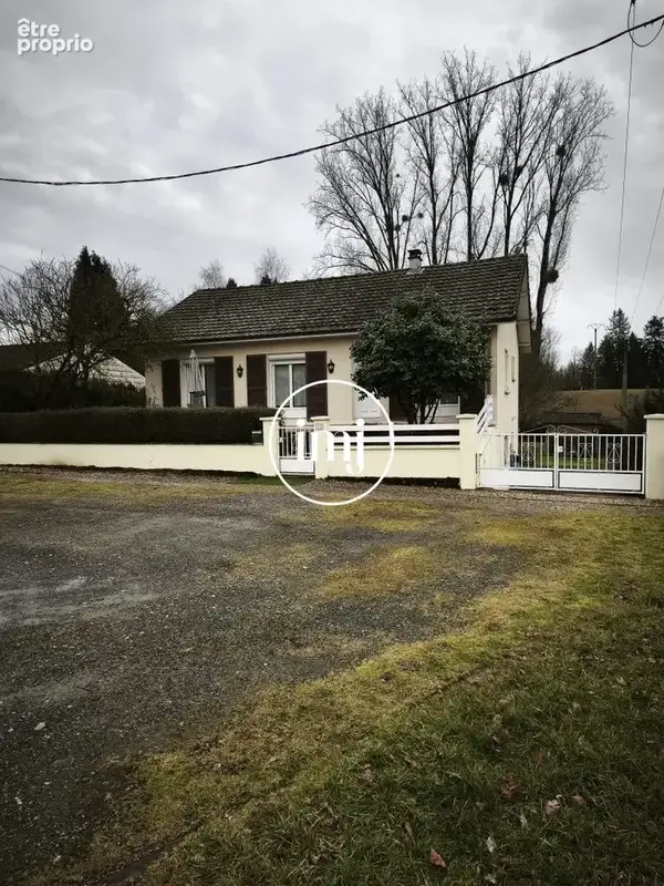Maison à LA MEYZE