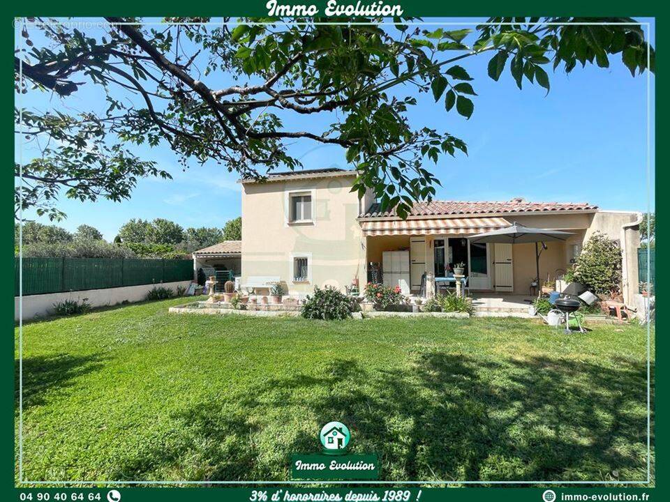 Maison à SAINTE-CECILE-LES-VIGNES