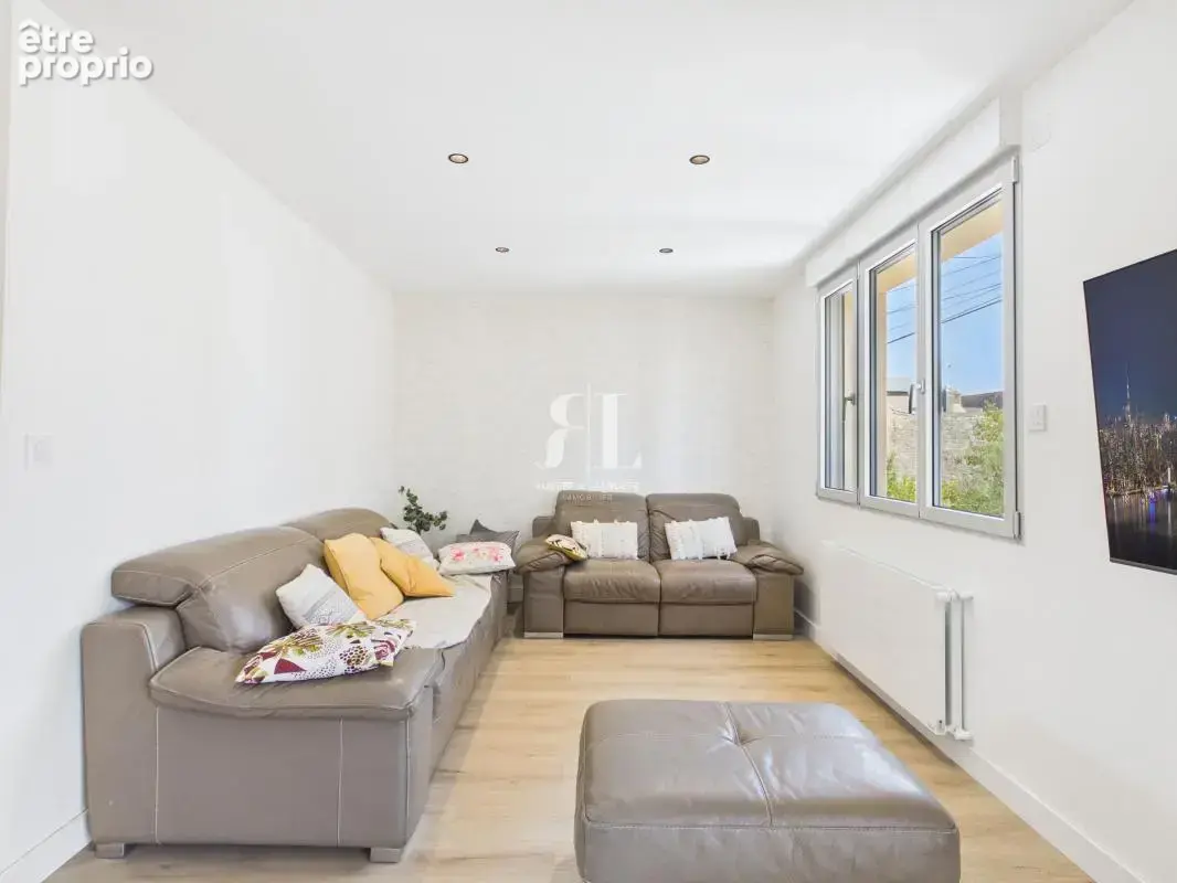 Port-louis – maison familiale avec longère rénovée, piscine et jardin - photo 4