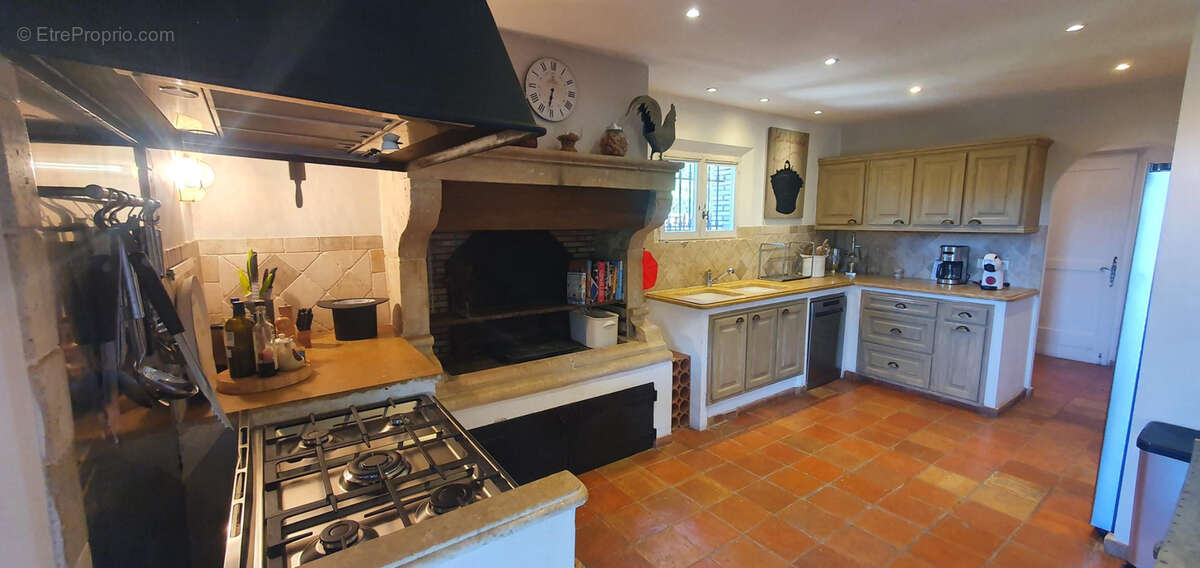 Maison à PLAN-DE-LA-TOUR