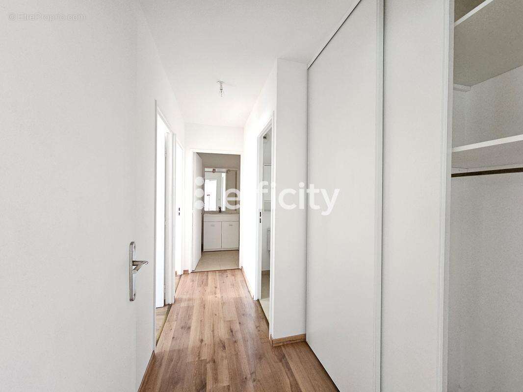 Appartement à NANTEUIL-LE-HAUDOUIN