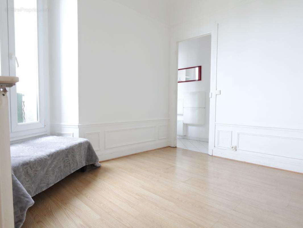 Appartement à CLICHY