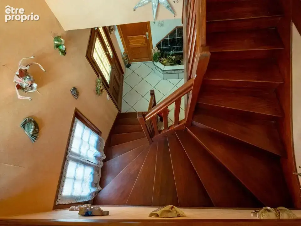Maison 9 pièces 313 m² à vendre à Monnetier-Mornex (74560) - photo 24