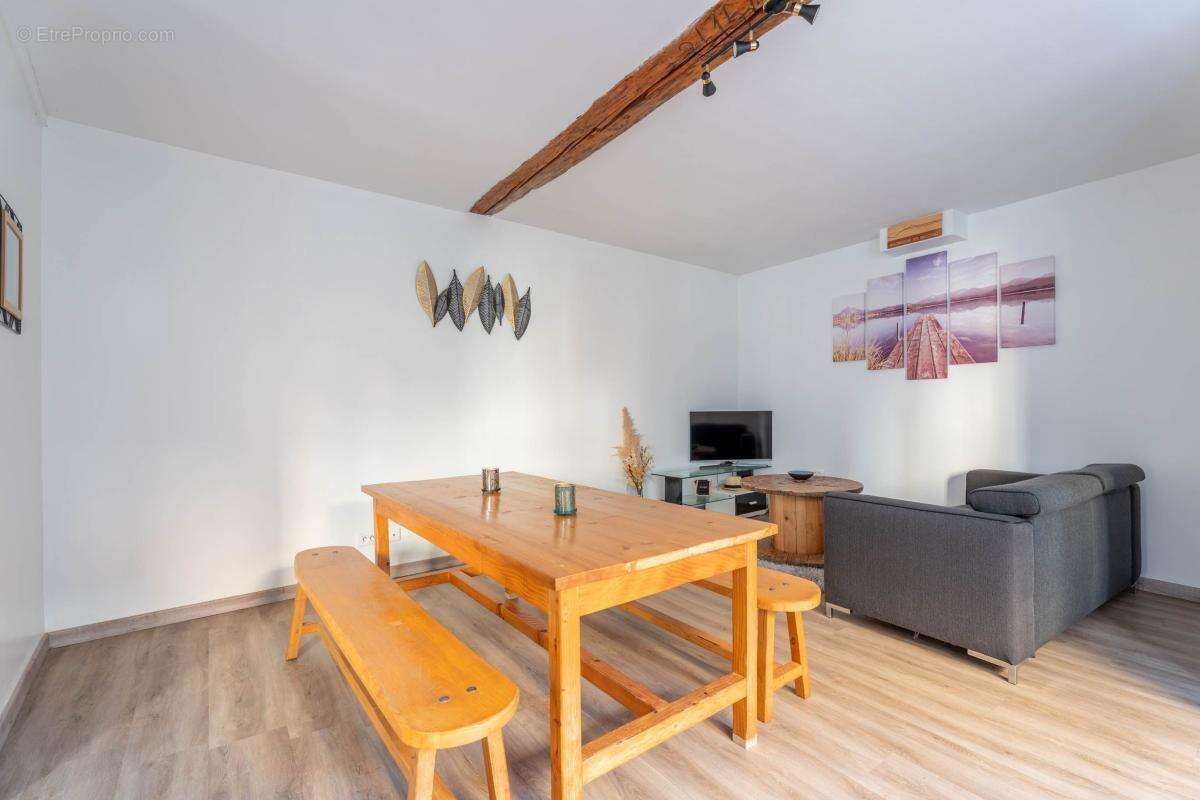 Maison à LEGNY