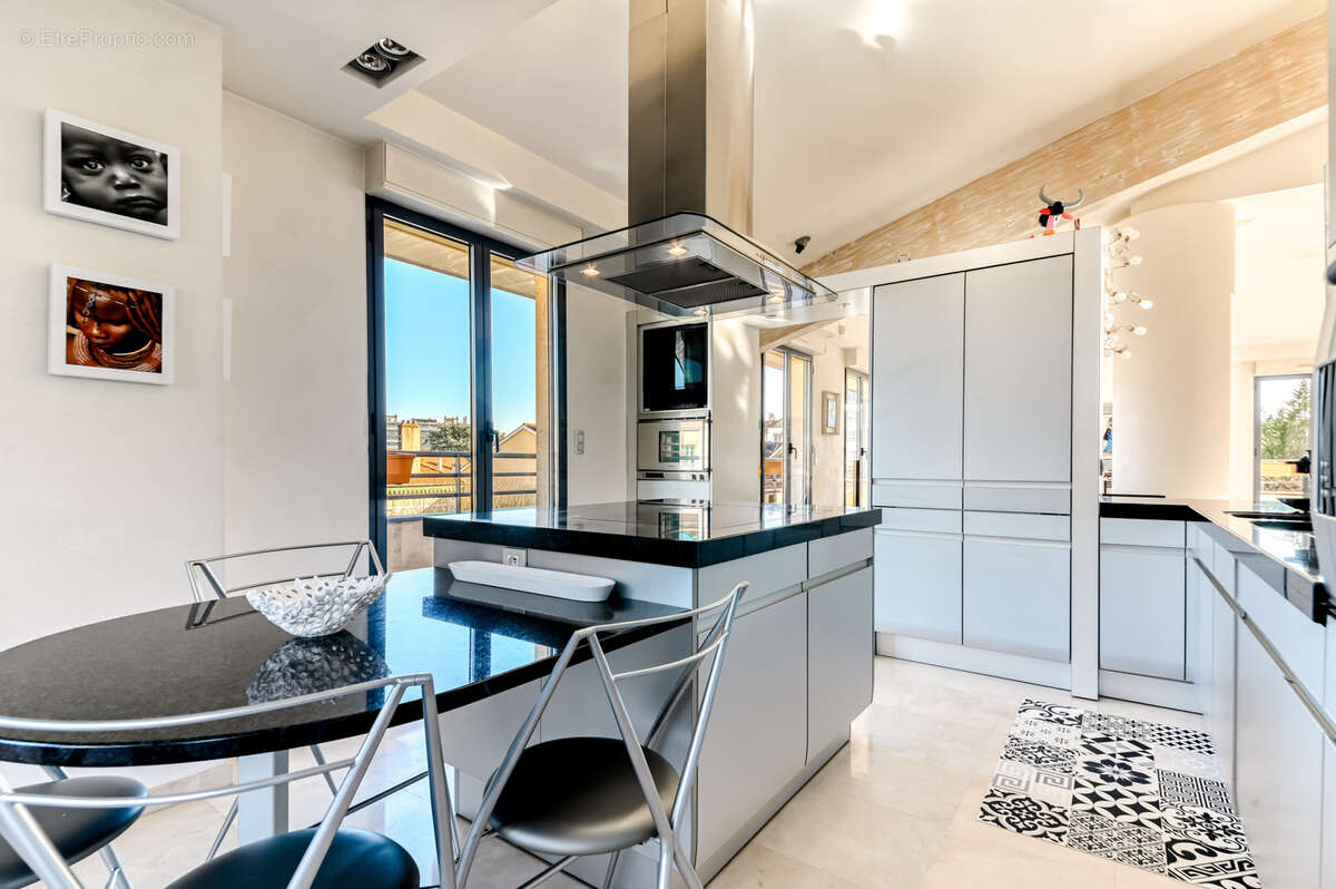 Appartement à LYON-3E