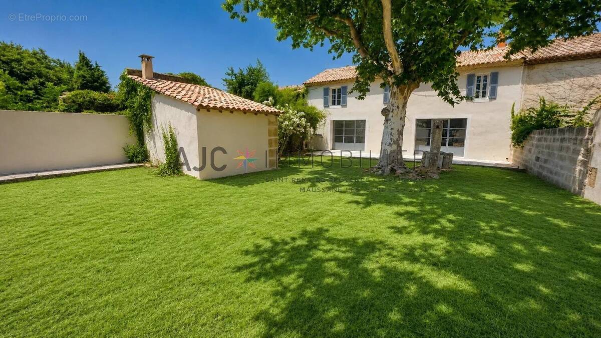 Maison à SAINT-REMY-DE-PROVENCE