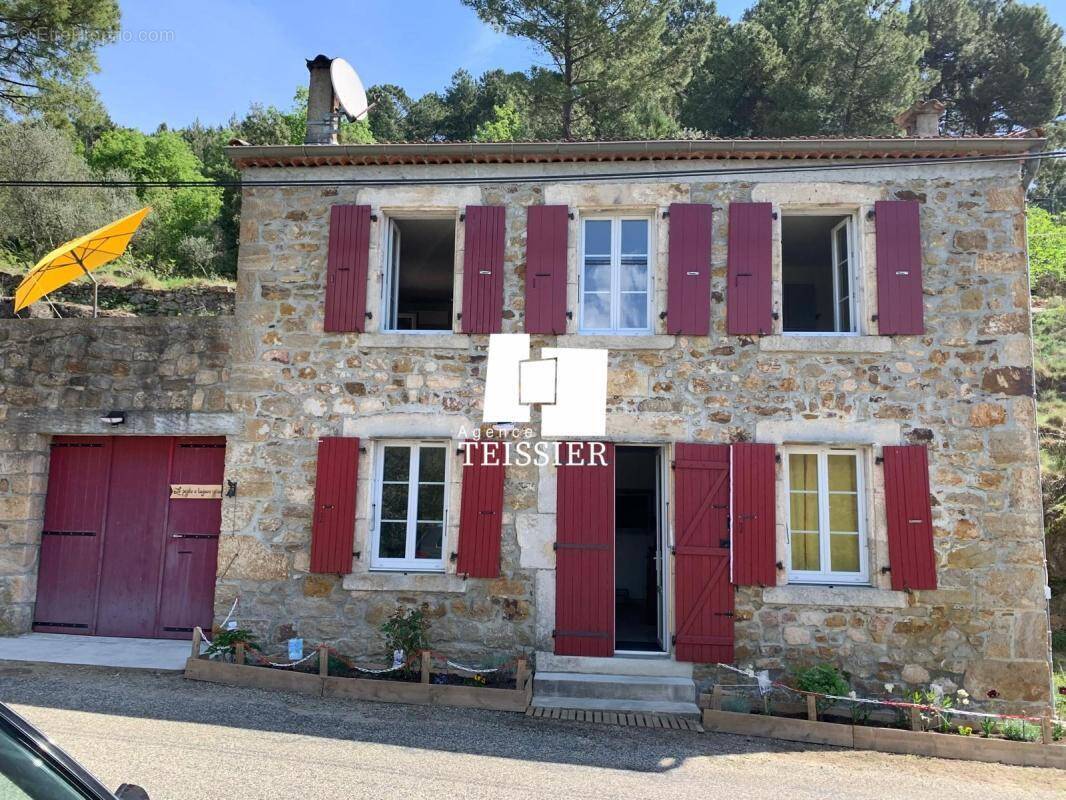 Maison à SAINT-ANDRE-LACHAMP