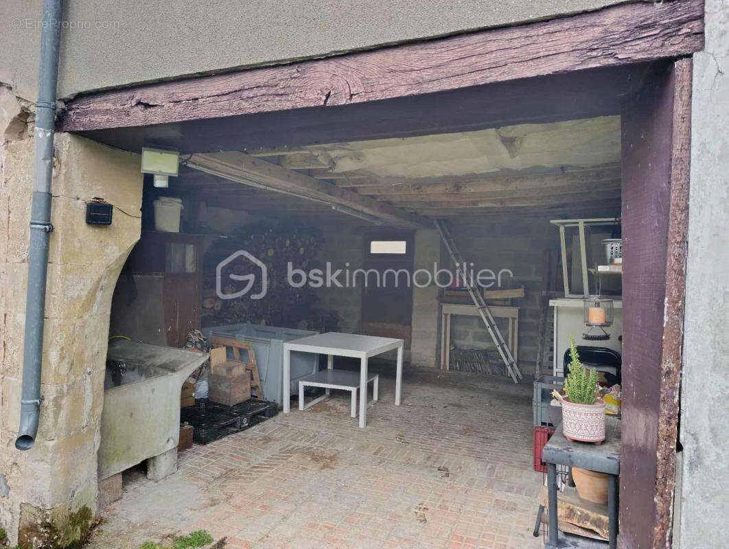 Maison à SAINT-REMY-DU-VAL