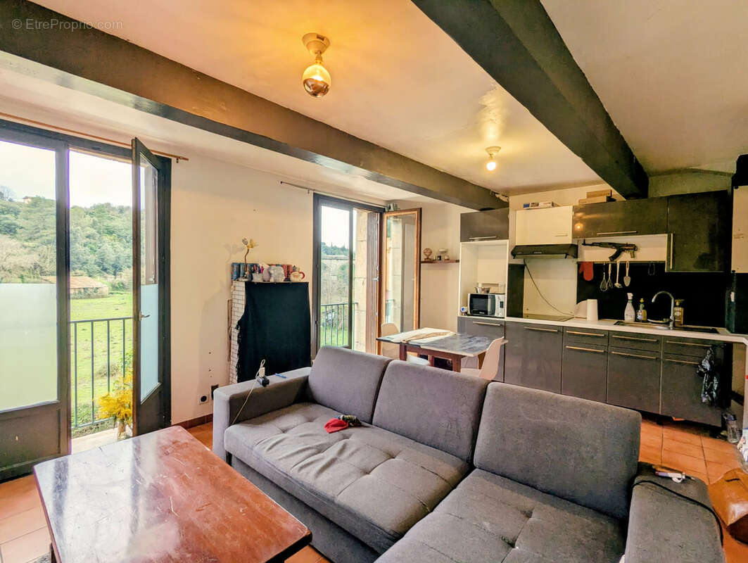 Appartement à BEDARIEUX