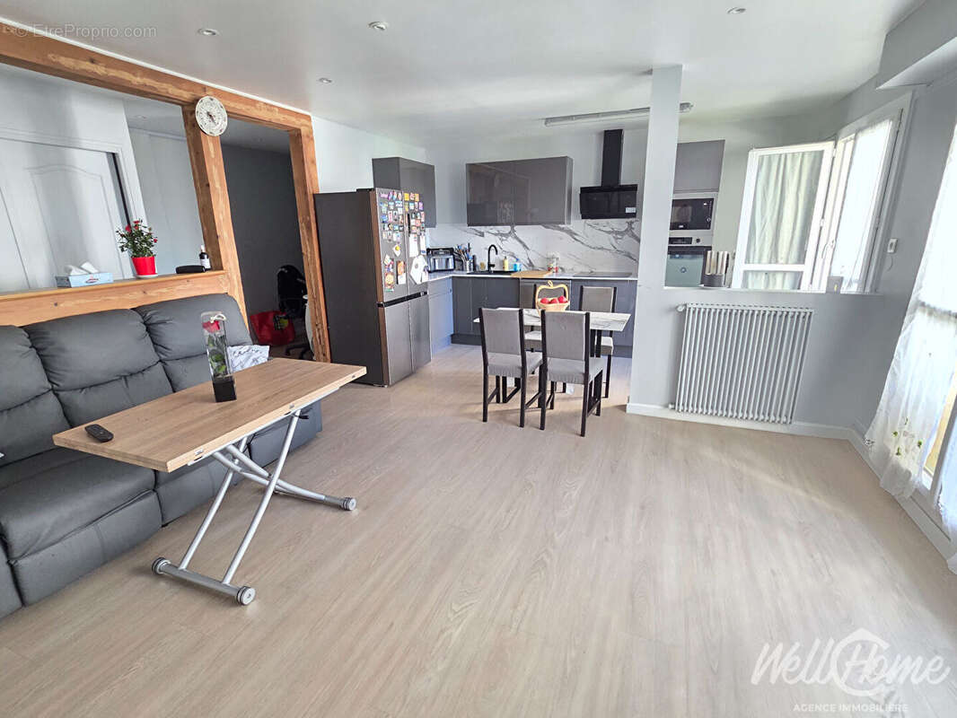 Appartement à SAINT-OUEN-L'AUMONE