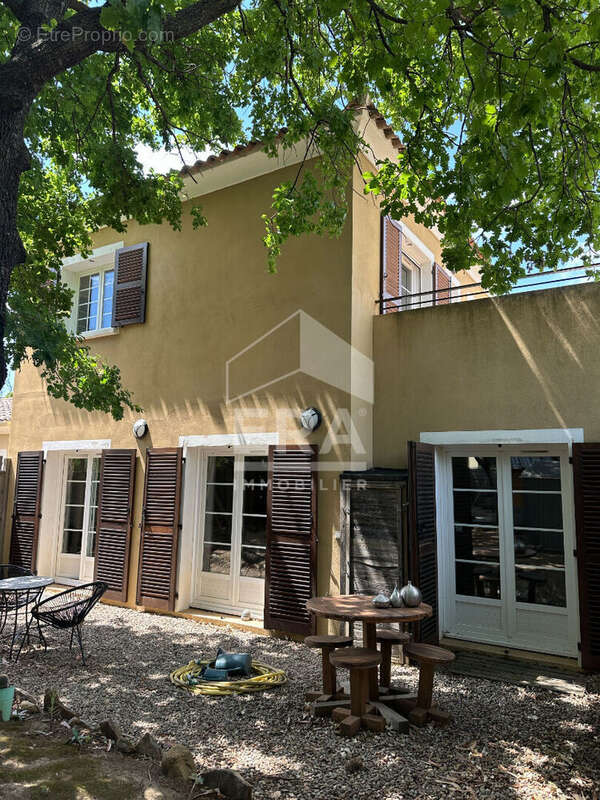 Maison T4 dans résidence avec piscine - photo 6