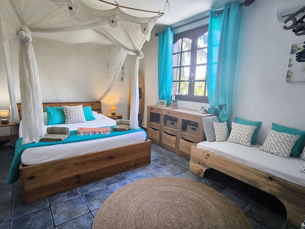 Maison à SAINTE-ANNE