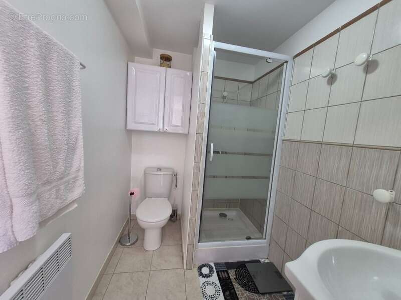 Maison à SOLLIES-VILLE