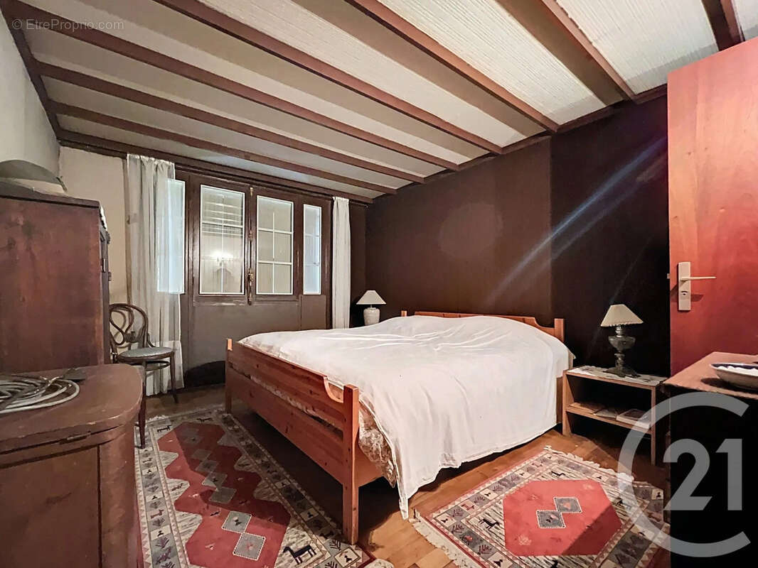 Maison à SAINT-JUST-EN-BRIE