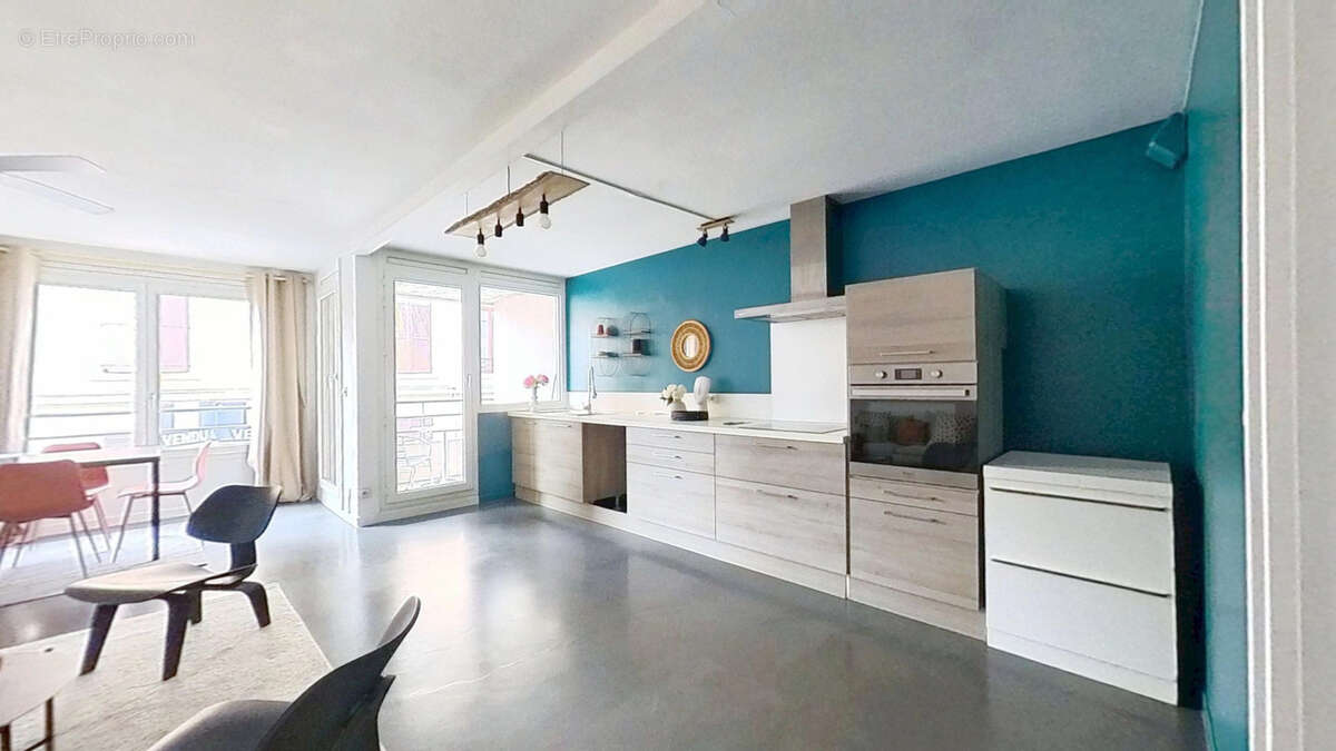 Appartement à LYON-9E
