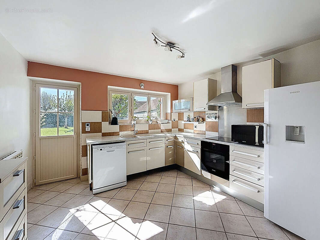Maison à CHAMBRY